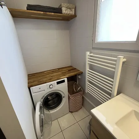 De L Olivaie * Les Grenettes