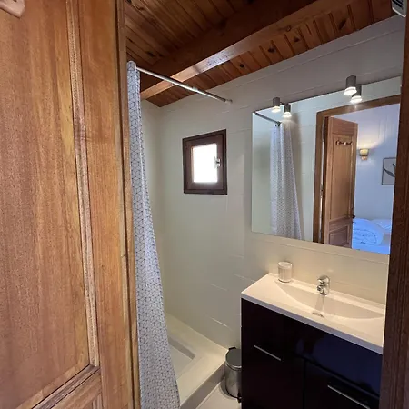 De L Olivaie Les Grenettes